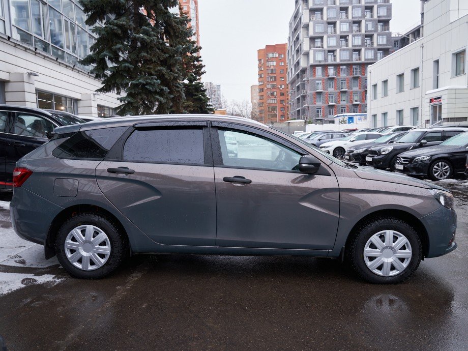 ВАЗ (LADA) Vesta 2021