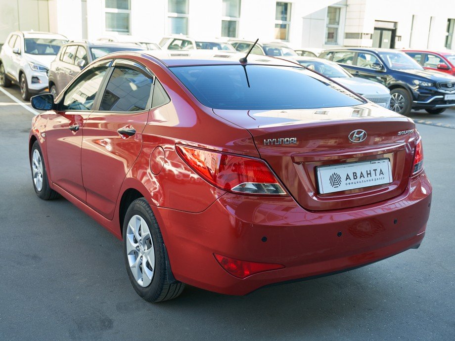 Hyundai Solaris 2015