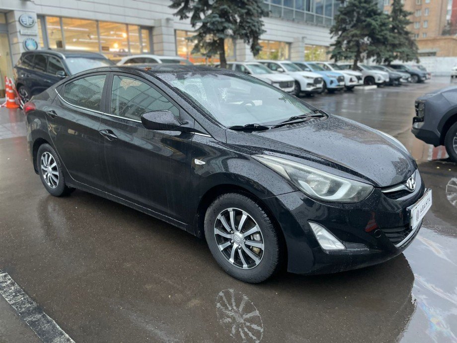 Hyundai Elantra 2015