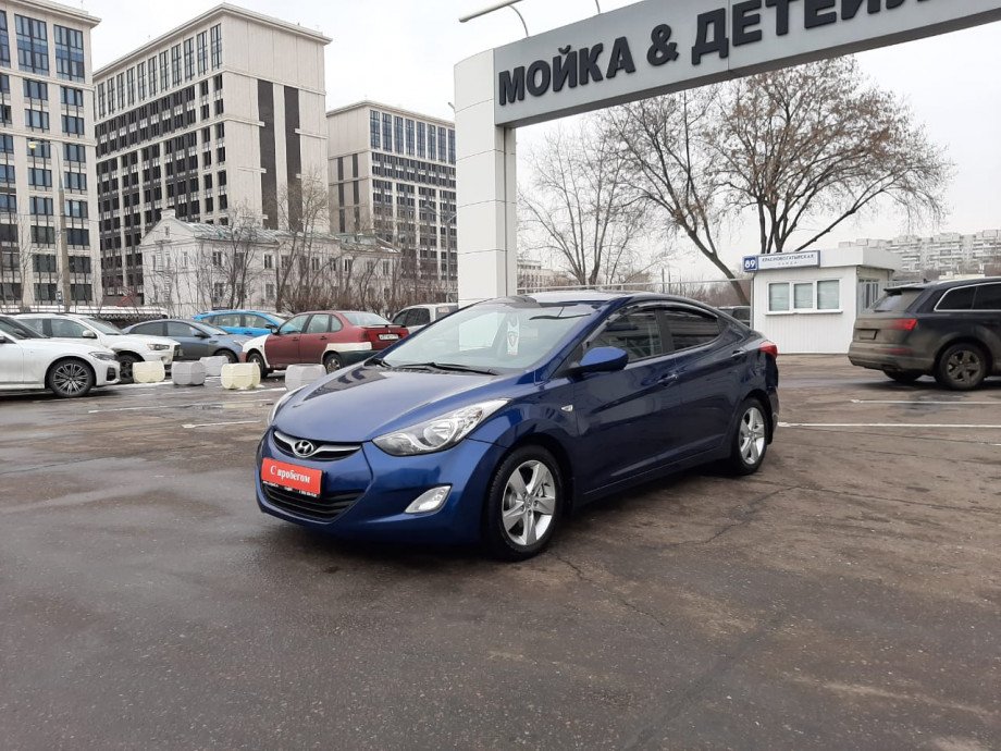 Hyundai Elantra 2012