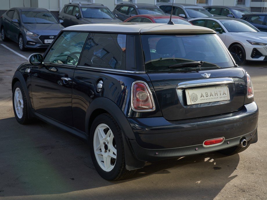 MINI One 2007