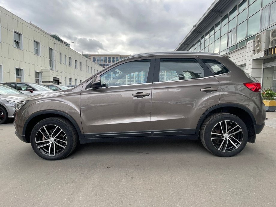 FAW Besturn X40 2019