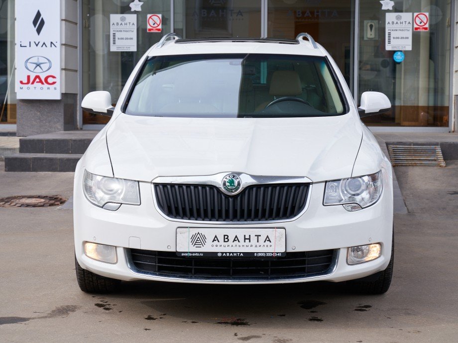 Skoda Superb 2012