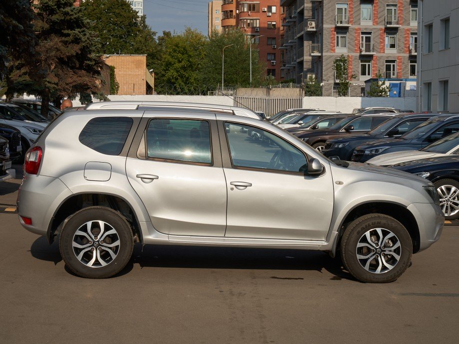 Nissan Terrano 2014