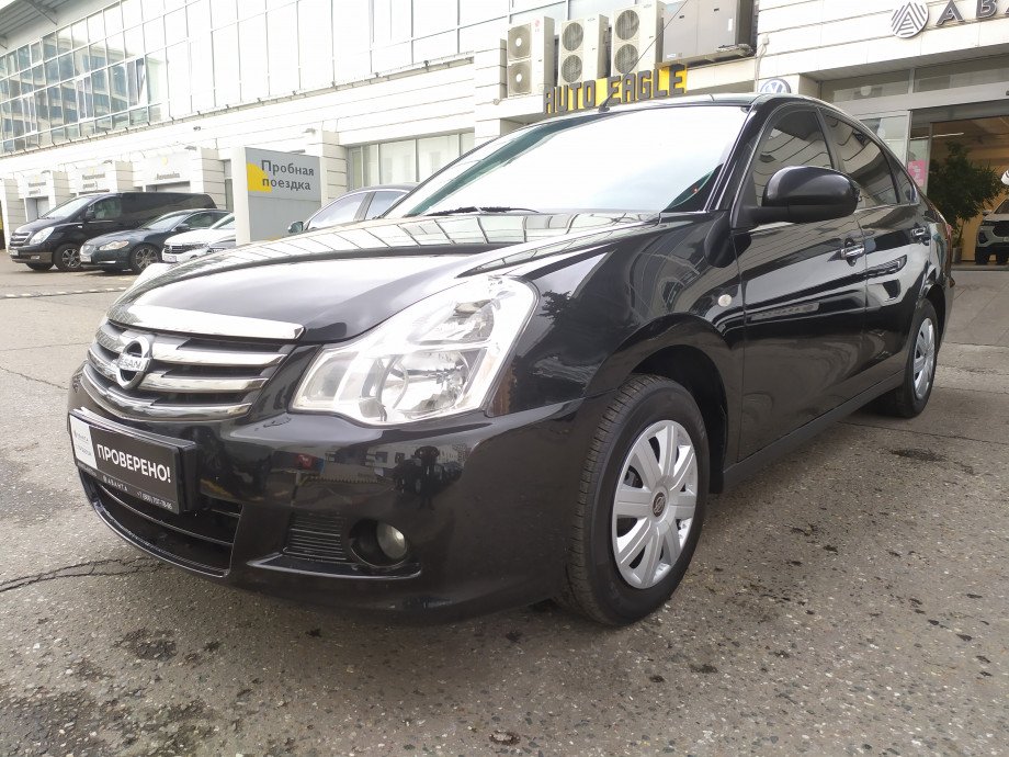 Nissan Almera 2015