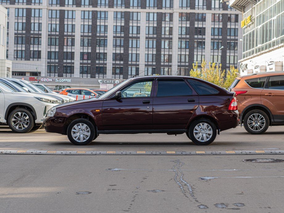 ВАЗ (LADA) Priora 2011