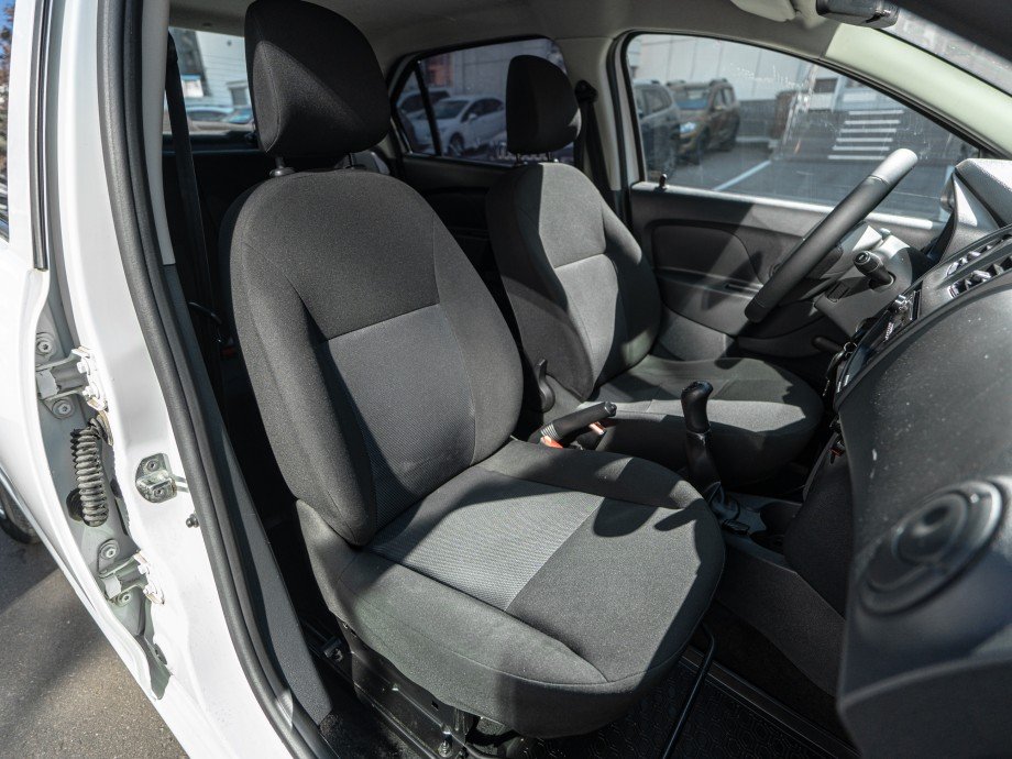Renault Logan 2018