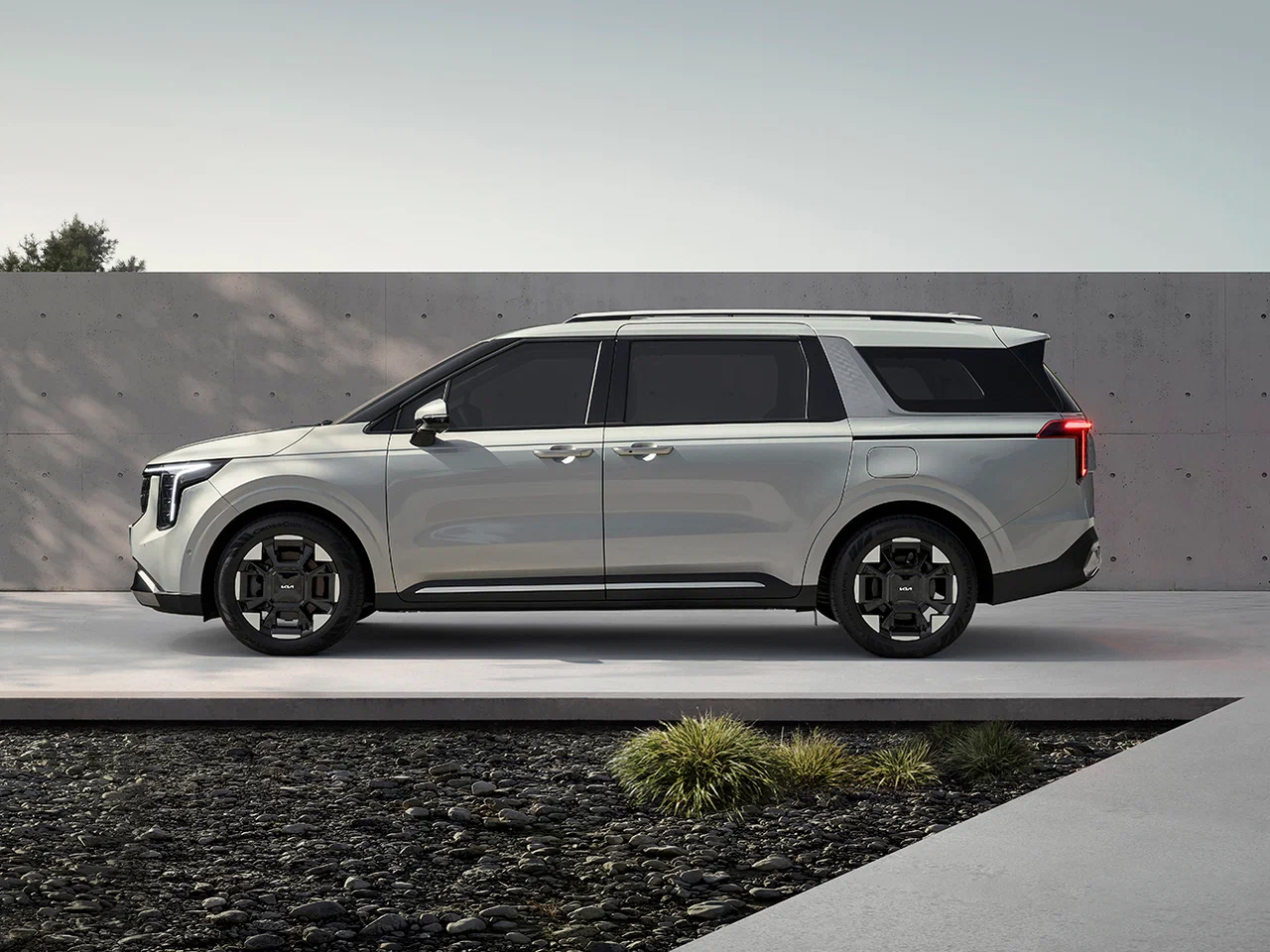 Kia Carnival NEW
