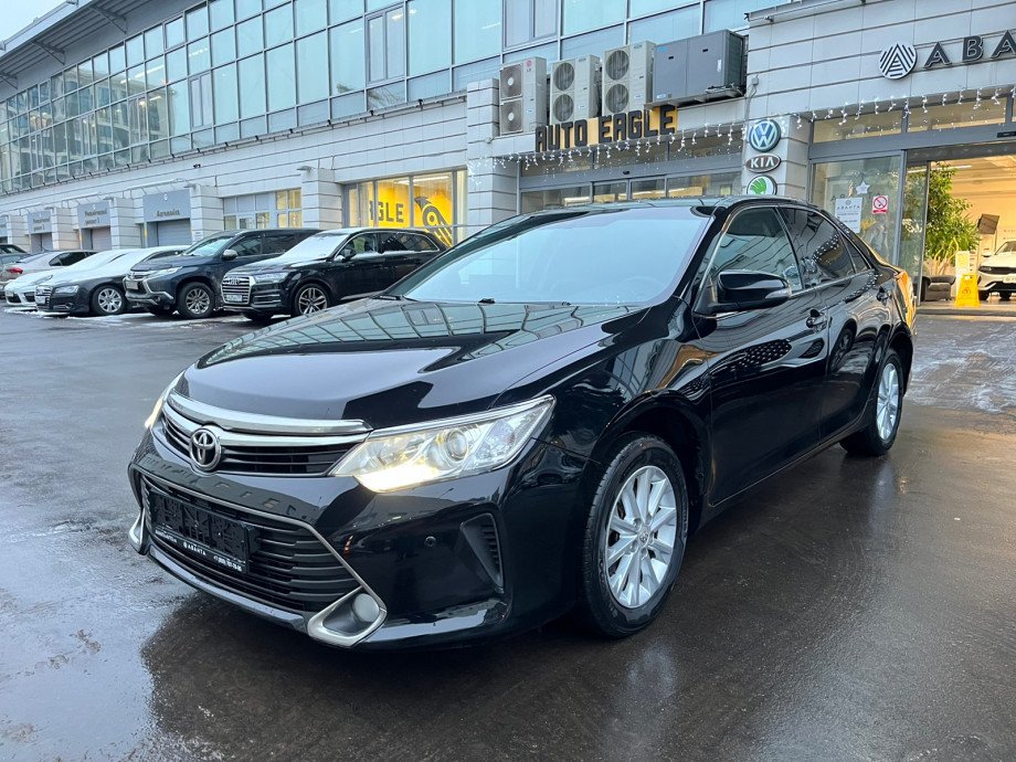 Toyota Camry 2016