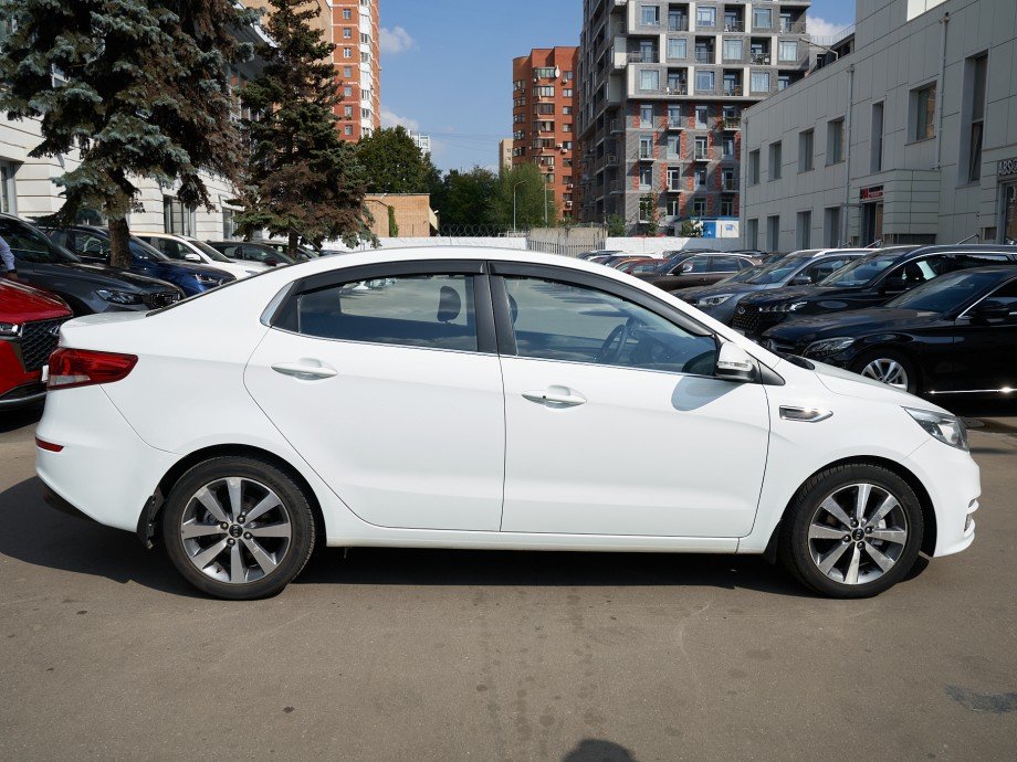 KIA Rio 2015