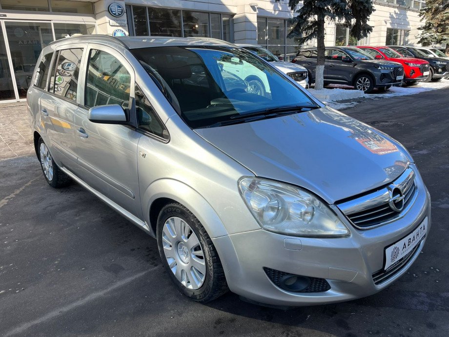 Opel Zafira 2008