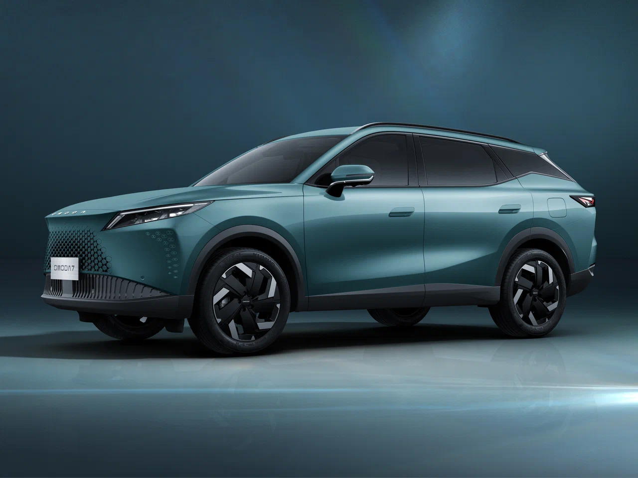Omoda C7