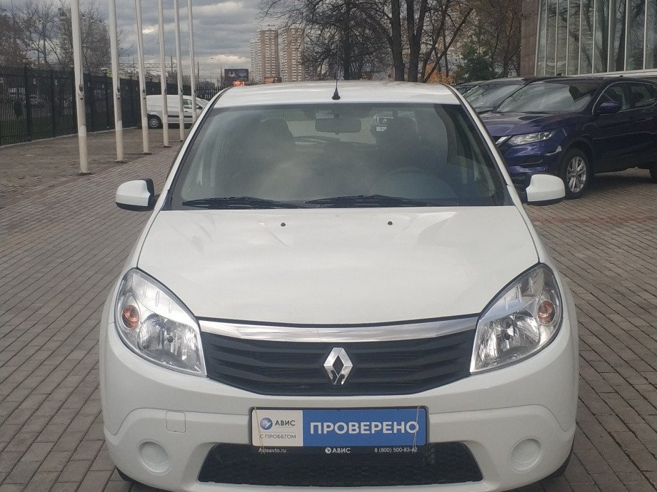 Renault Sandero 2014