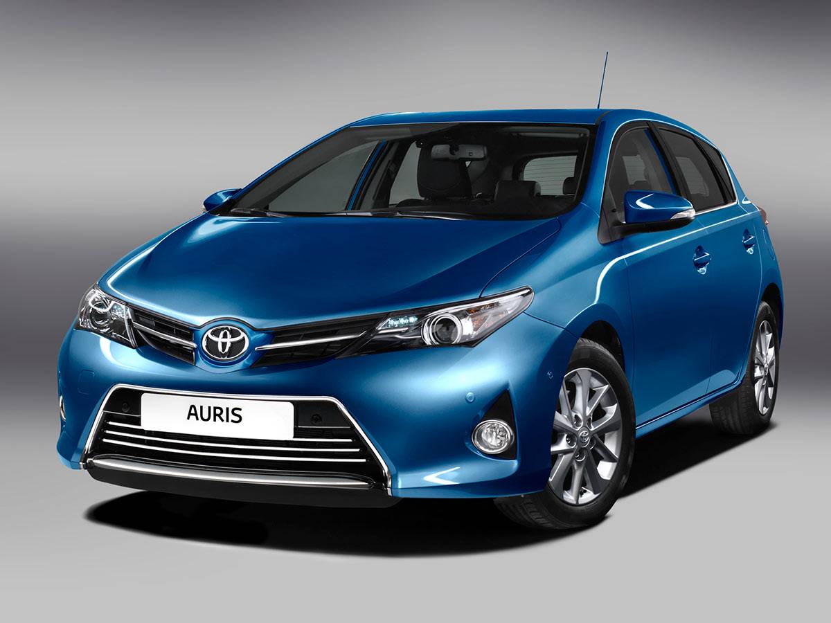 Фото Toyota Auris 2024 в новом кузове, видео-обзор модели - Автосалон