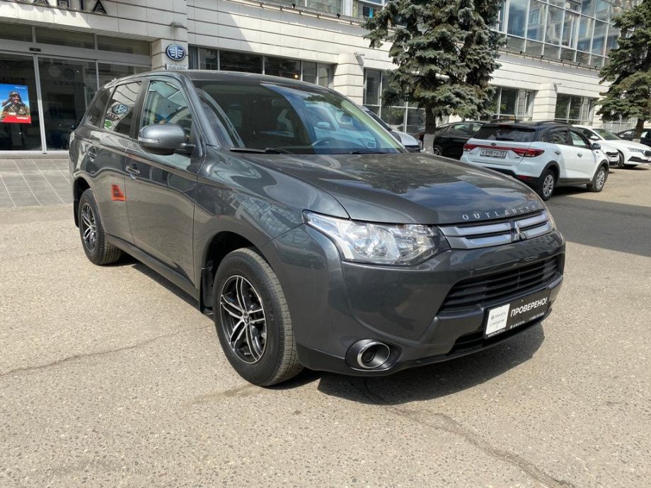 Mitsubishi Outlander 2014