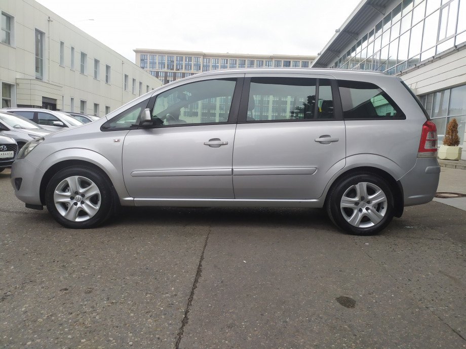 Opel Zafira 2013