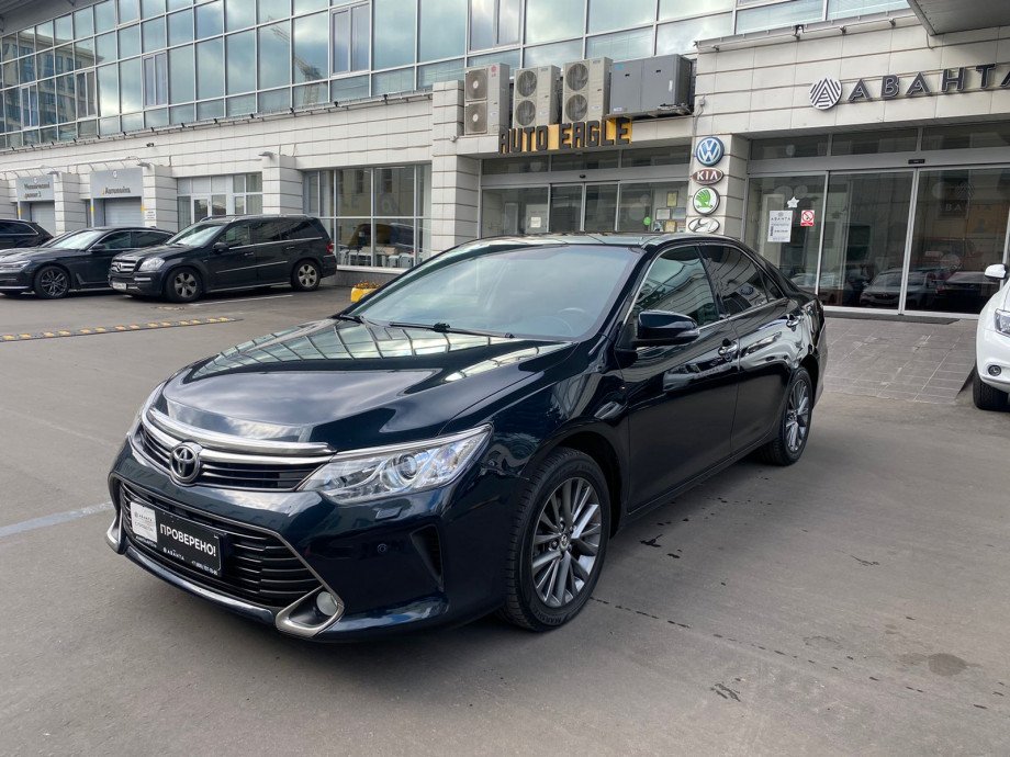 Toyota Camry 2016