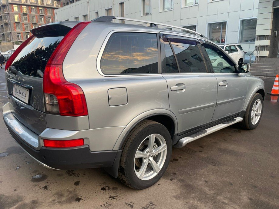 Volvo XC90 2009