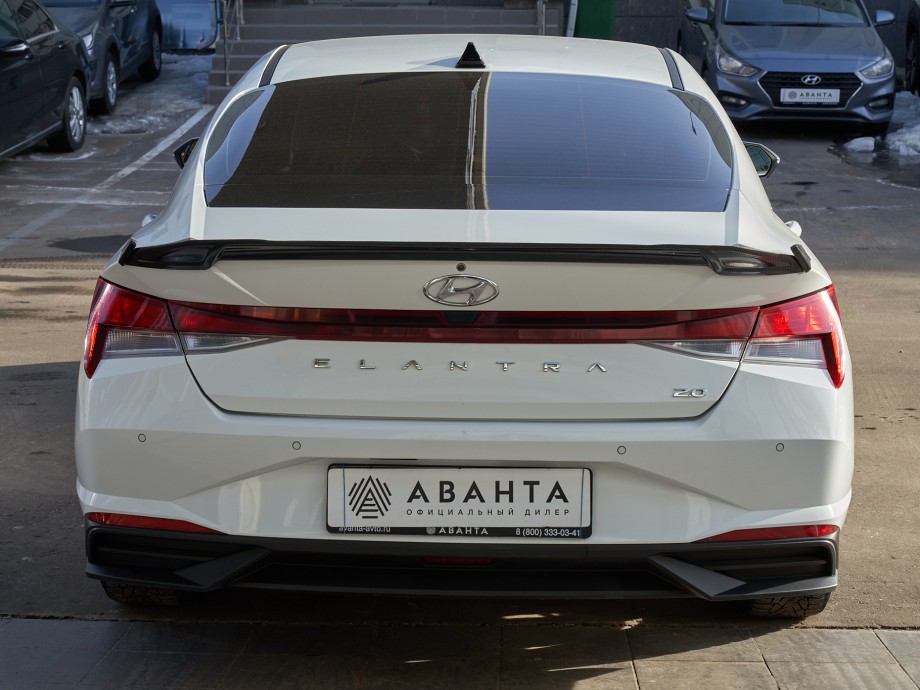 Hyundai Elantra 2020