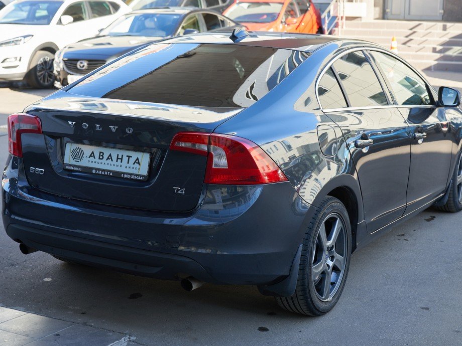 Volvo S60 2011