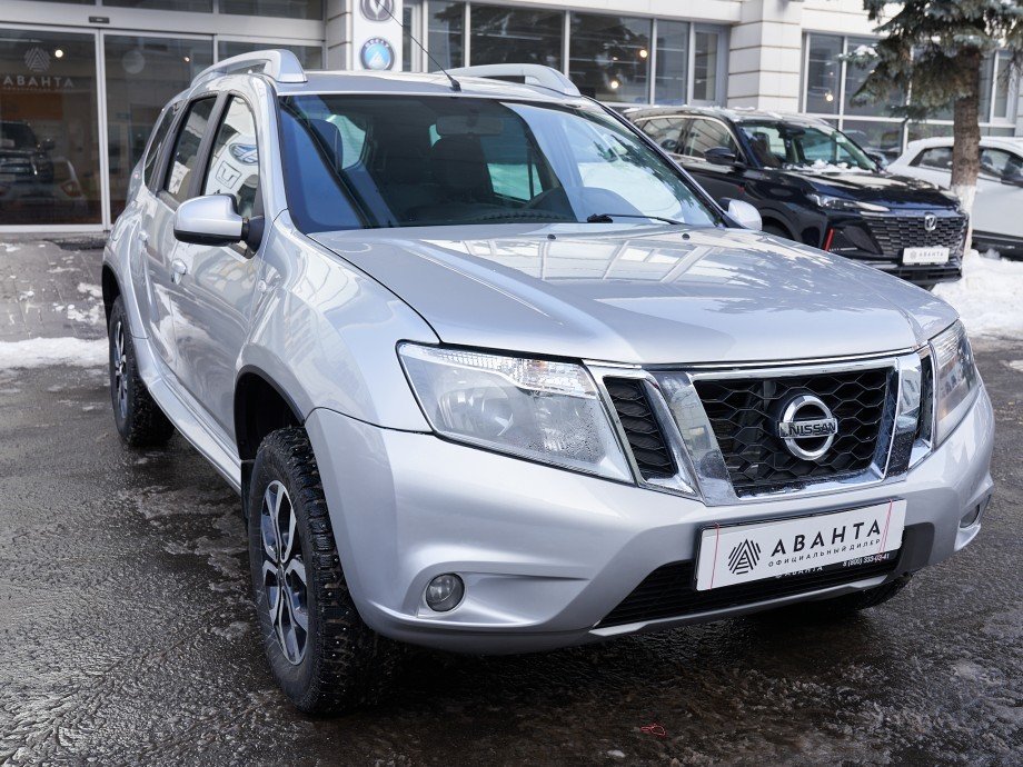 Nissan Terrano 2014