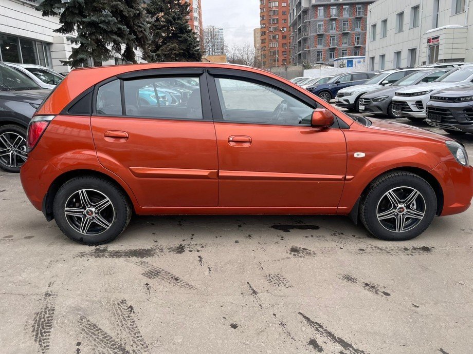 KIA Rio 2010