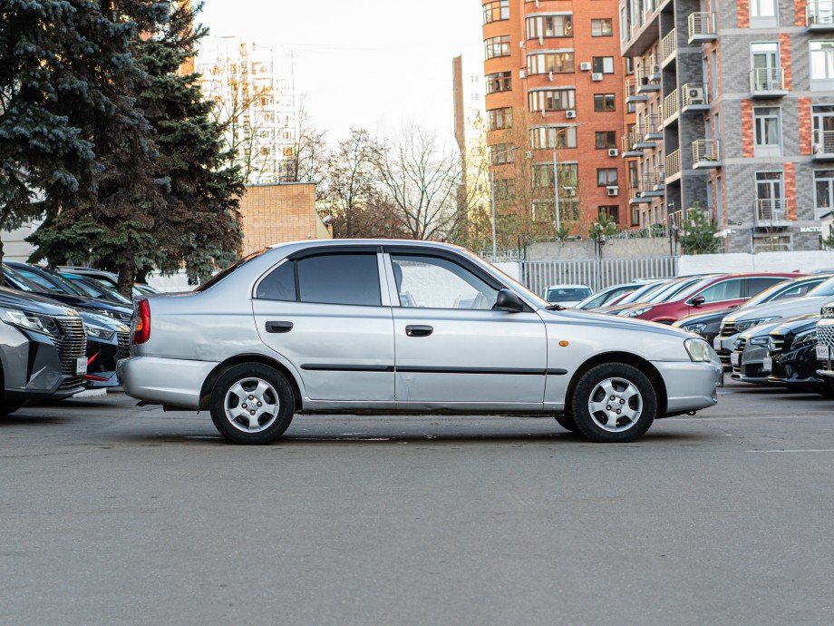 Hyundai Accent 2004