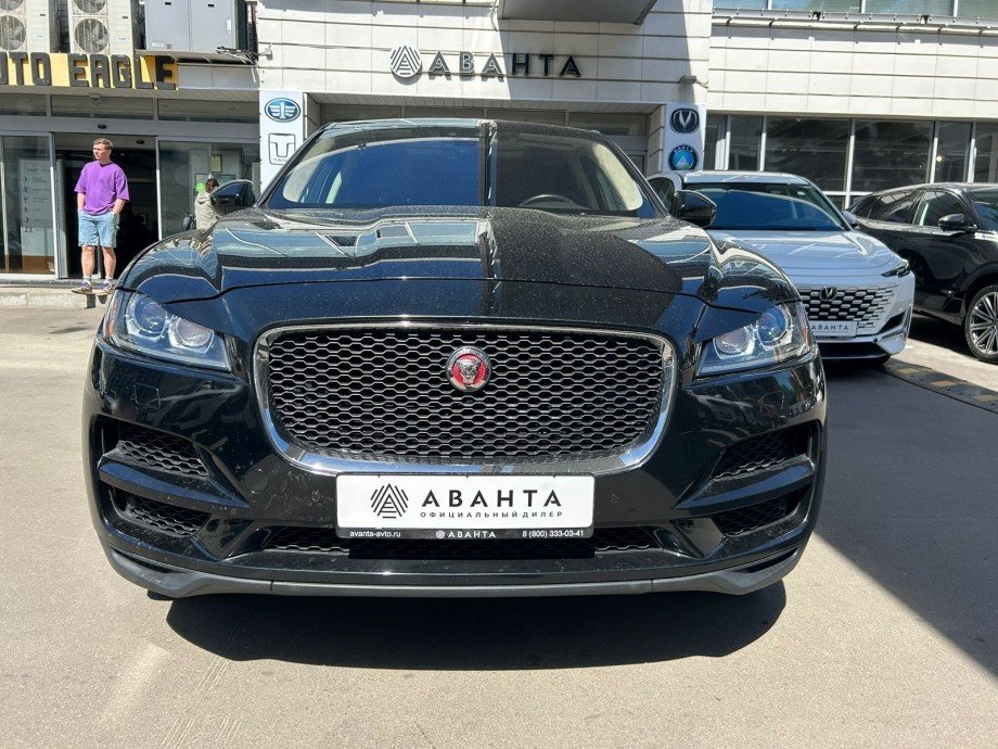 Jaguar F-PACE 2019