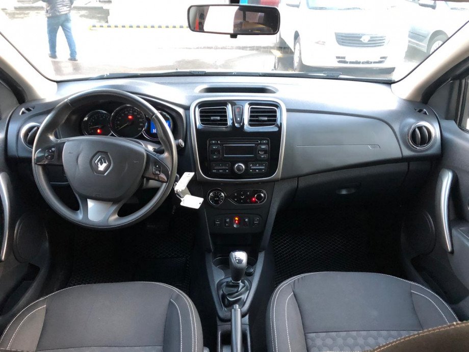 Renault Logan 2015