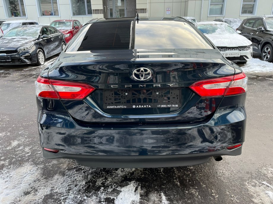 Toyota Camry 2020