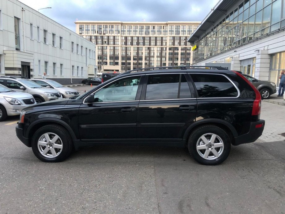 Volvo XC90 2004