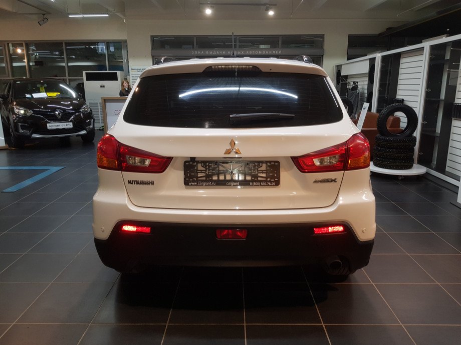 Mitsubishi ASX 2011