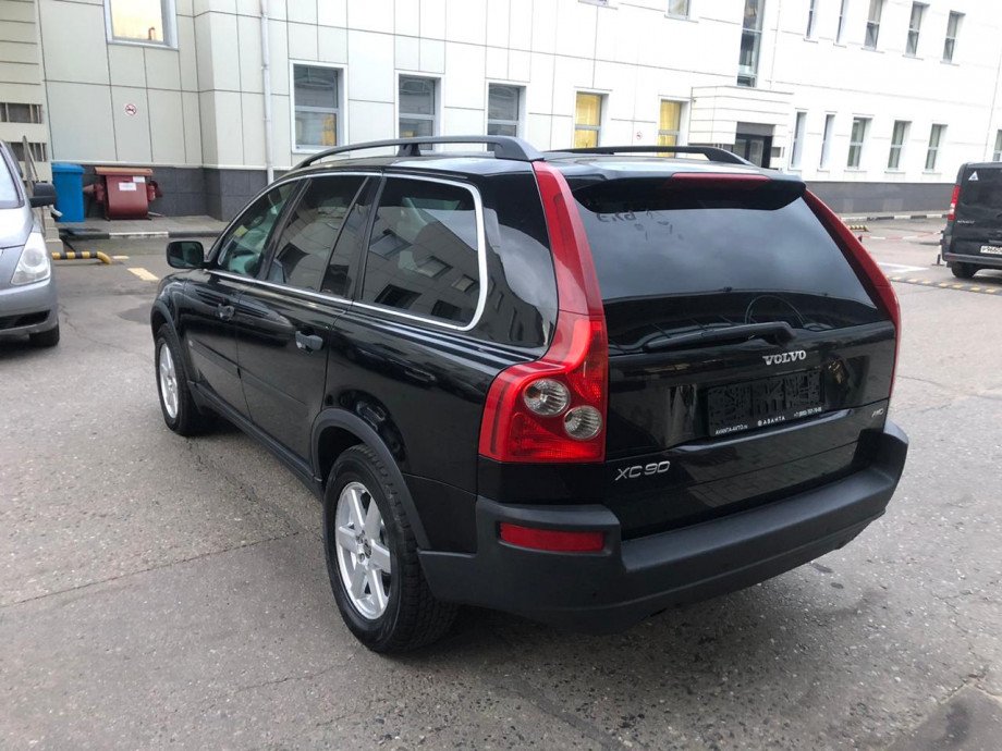 Volvo XC90 2004