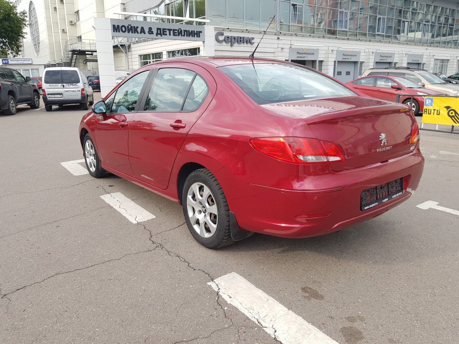 Peugeot 408 2012