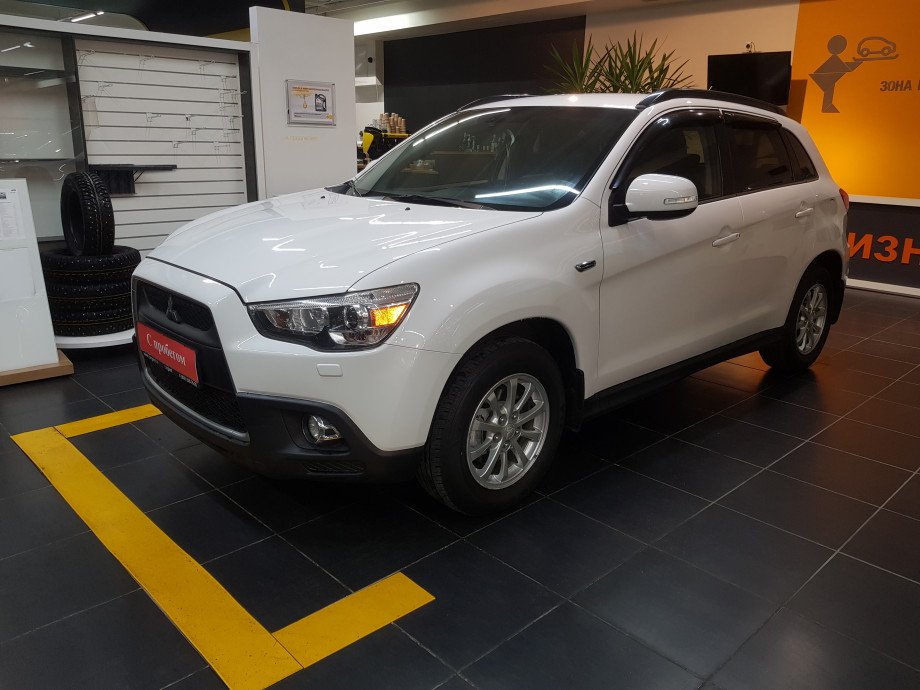 Mitsubishi ASX 2011