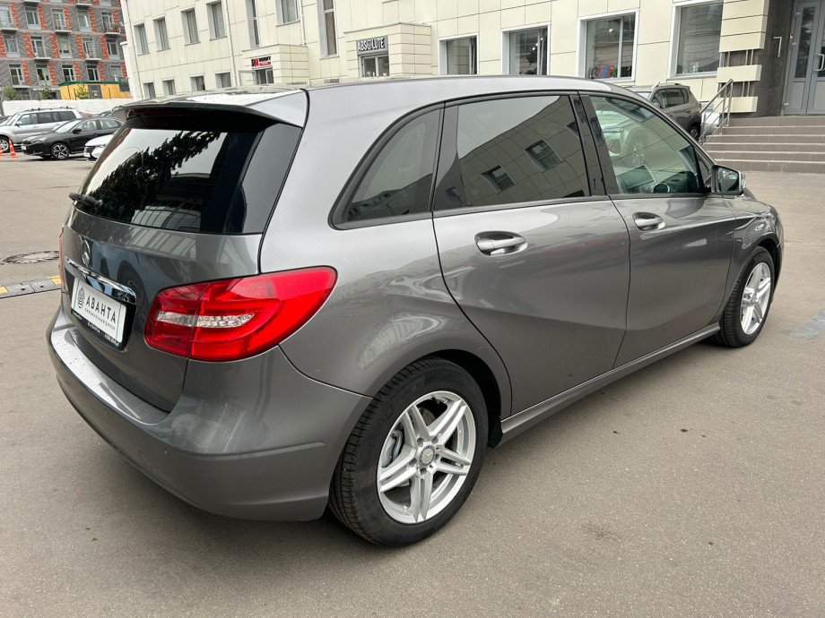 Mercedes-Benz B-класс 2013