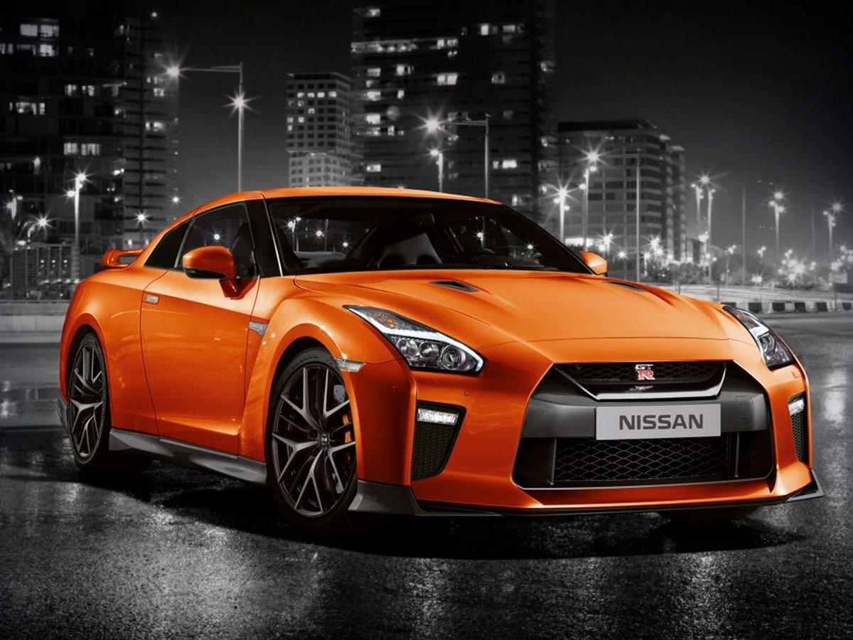 Nissan GT-R