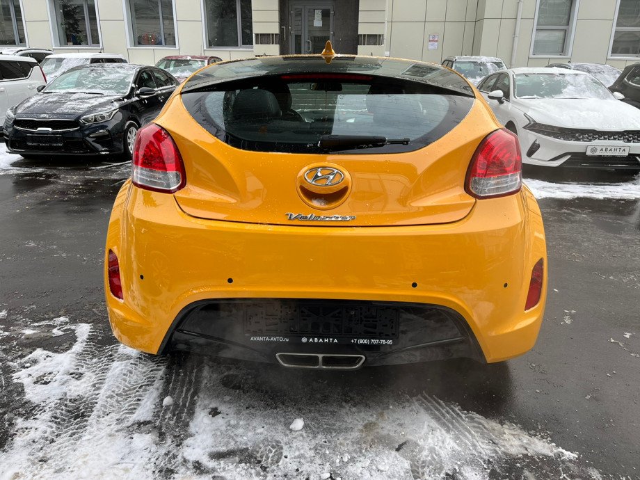 Hyundai Veloster 2015