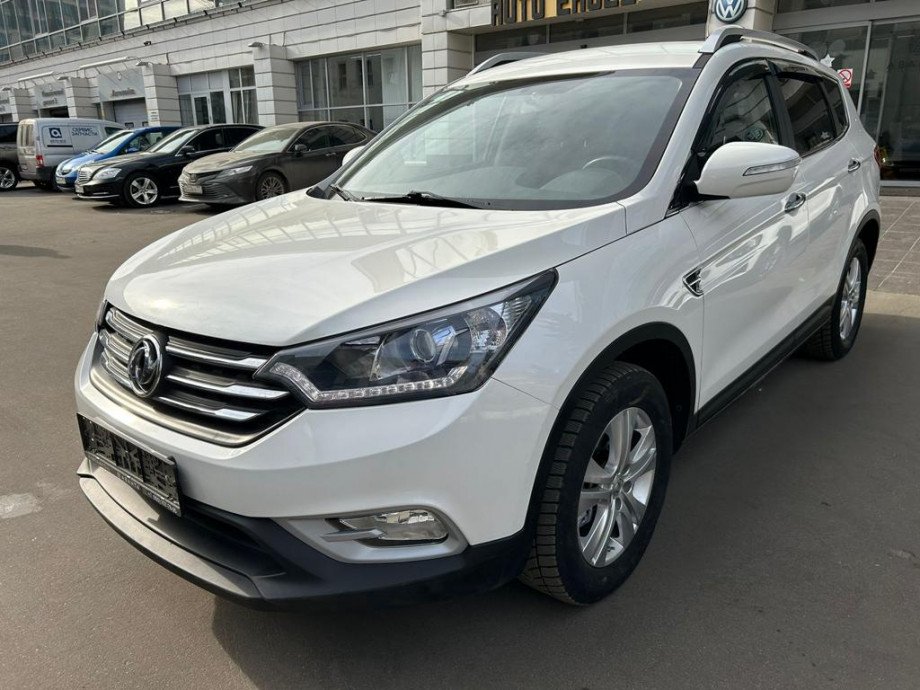 DongFeng AX7 2017