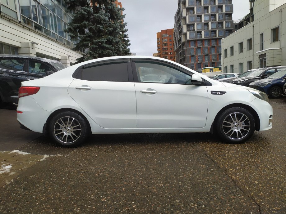 KIA Rio 2015