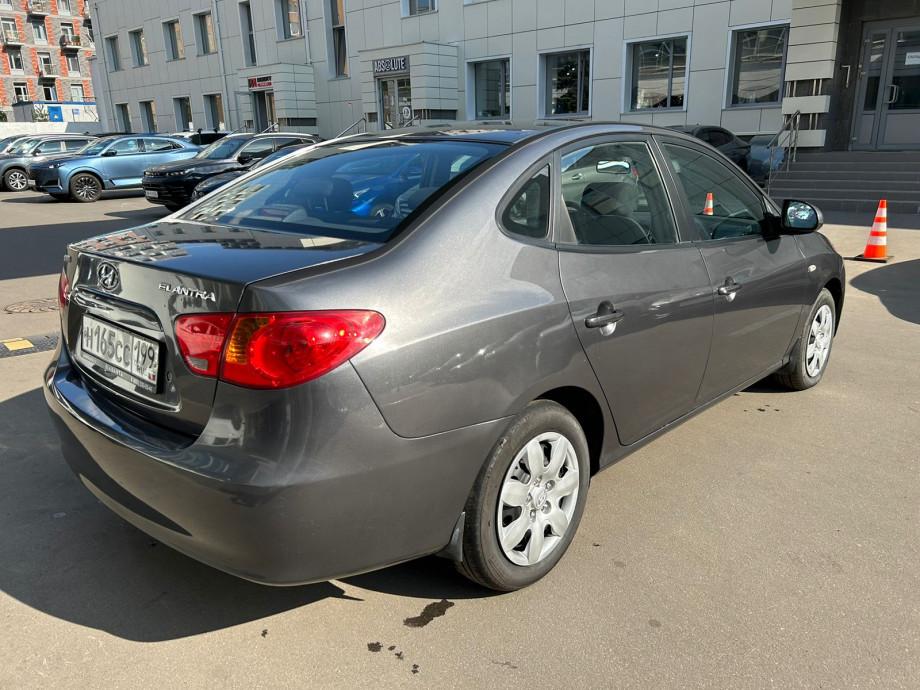 Hyundai Elantra 2008