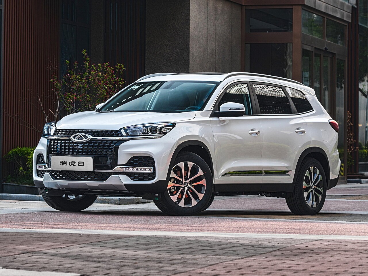 Chery Tiggo 8