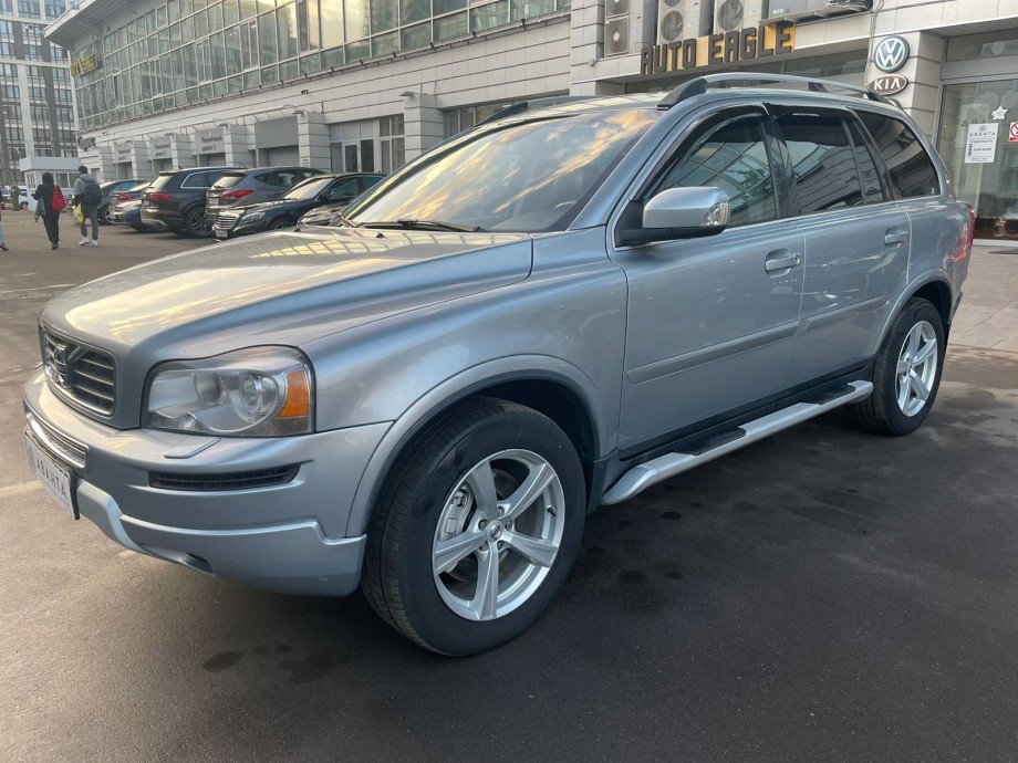 Volvo XC90 2009