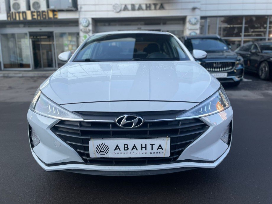 Hyundai Elantra 2019