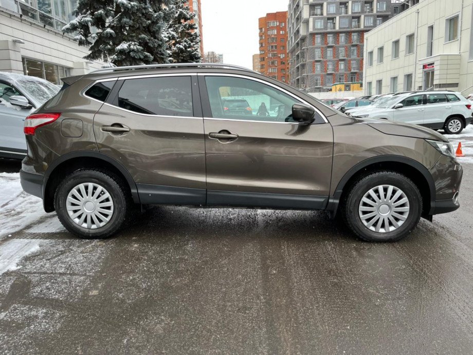 Nissan Qashqai 2015