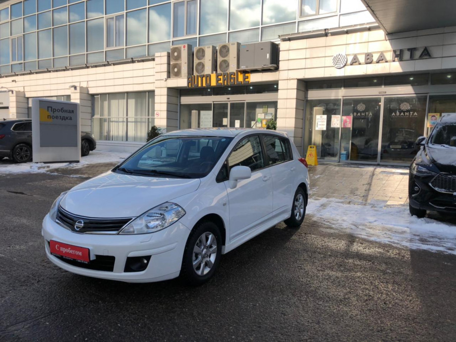 Nissan Tiida 2013