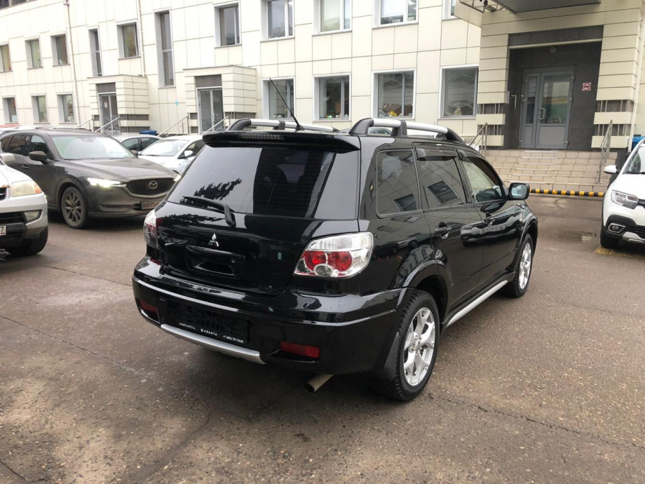 Mitsubishi Outlander 2008