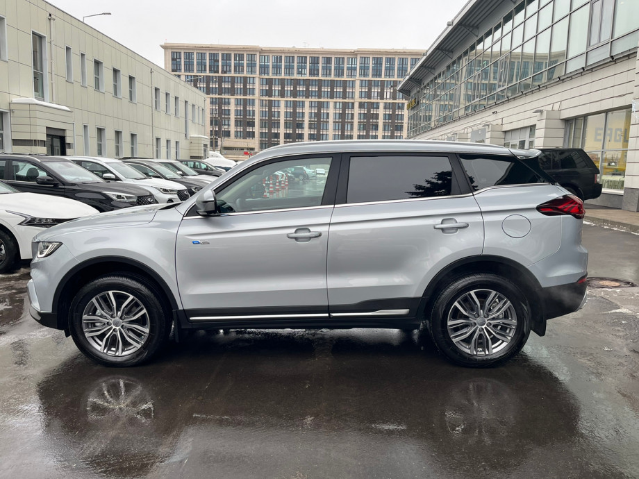 Geely Atlas Pro 2022