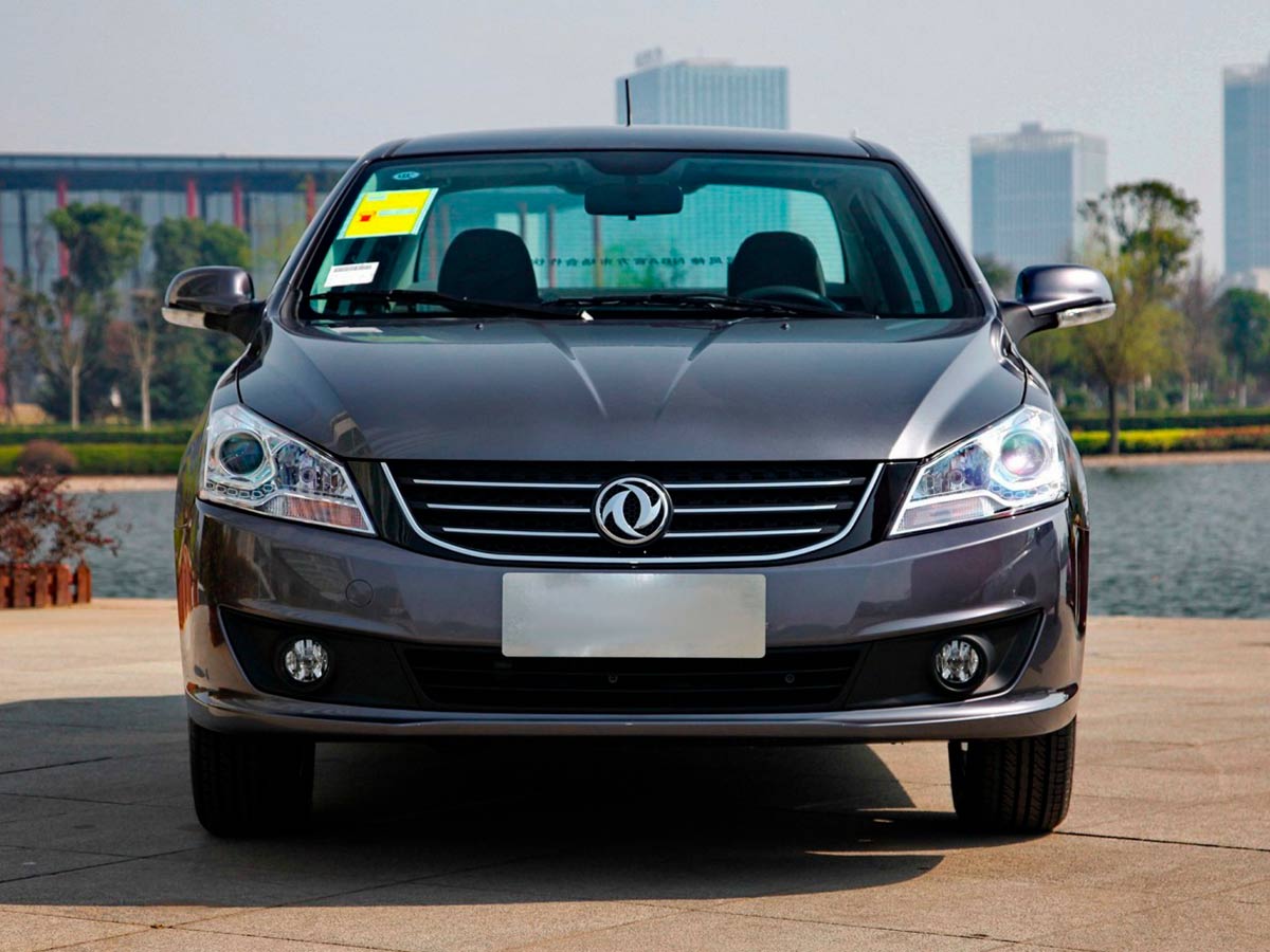 Dongfeng S30