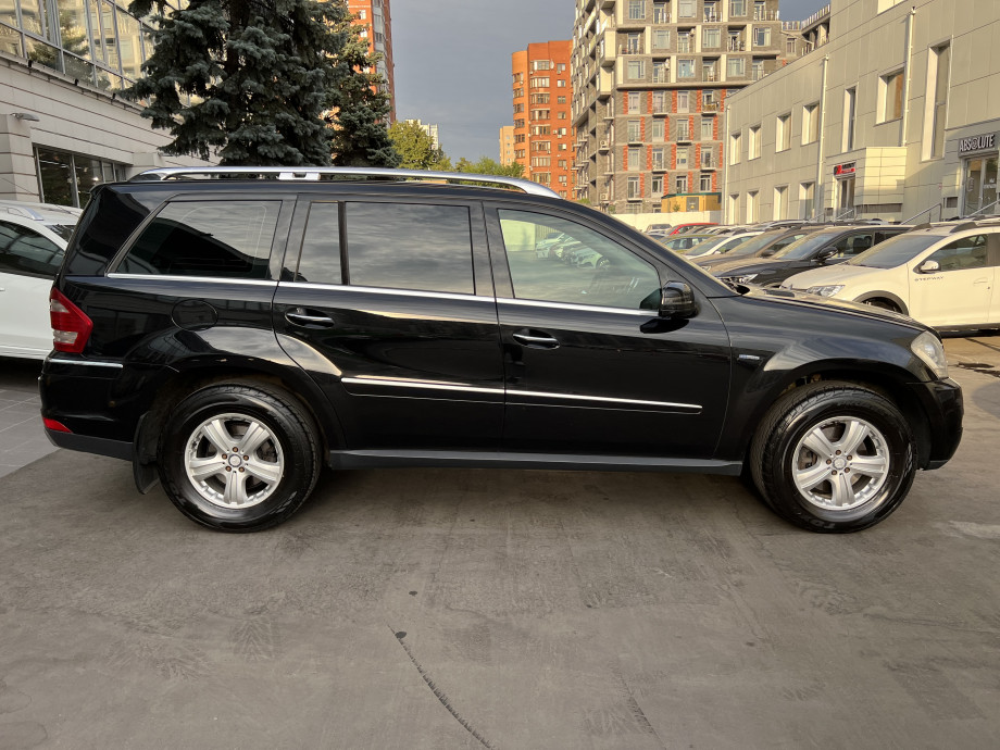 Mercedes-Benz GL-класс 2011